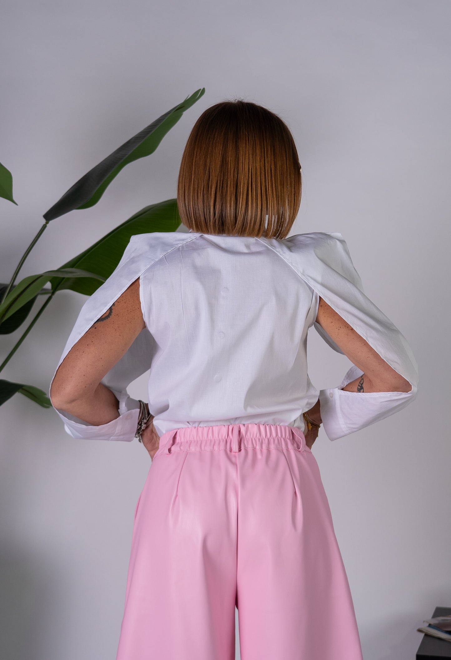 CAMICIA LA PIÙ PARTICOLARE DI TUTTE!