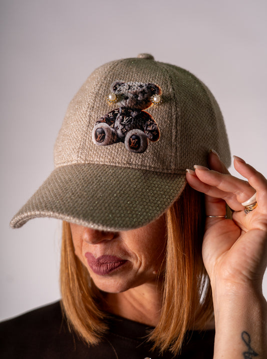 CAPPELLO TEDDY LV CREAM!