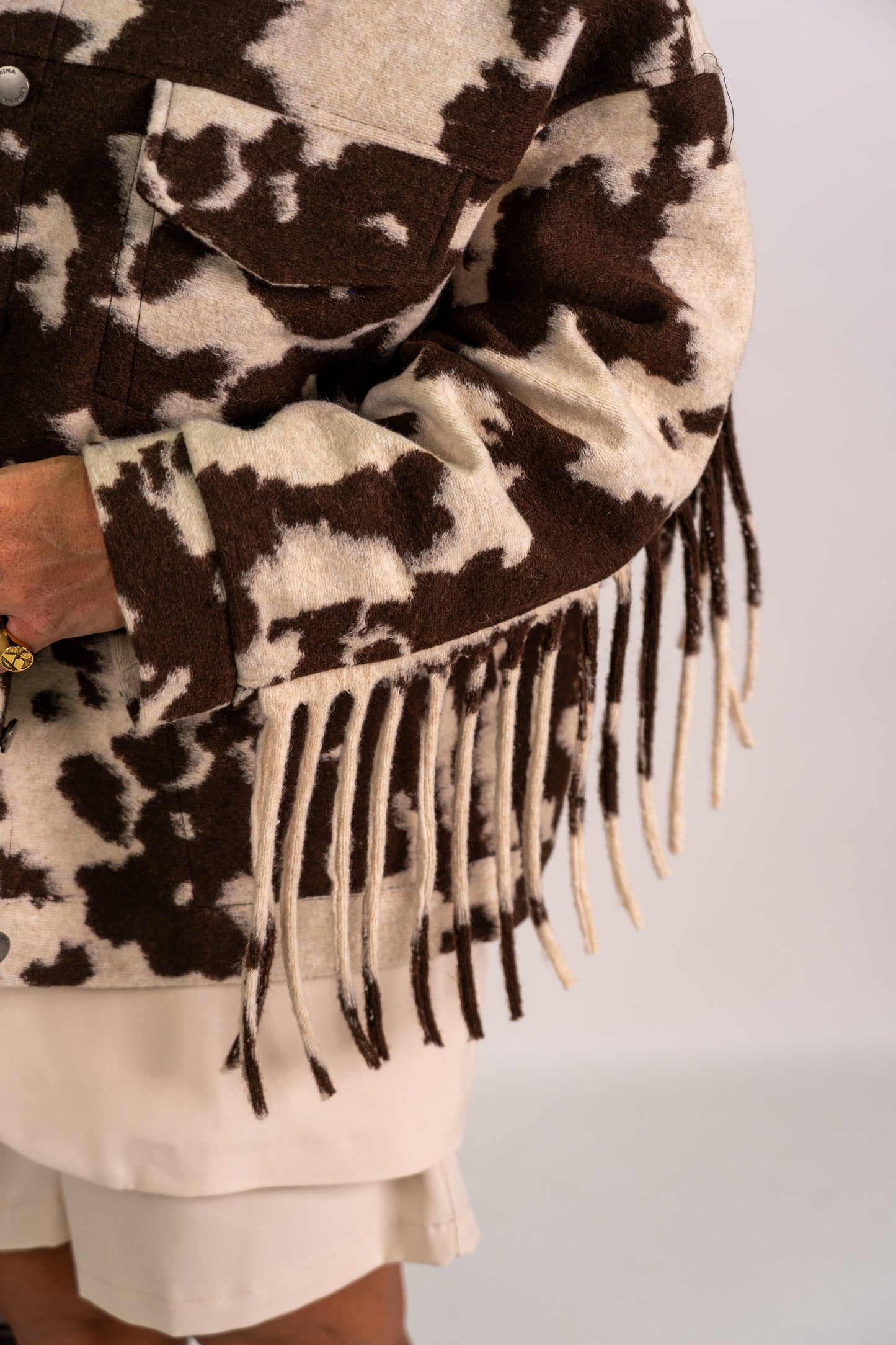 JACKET COW