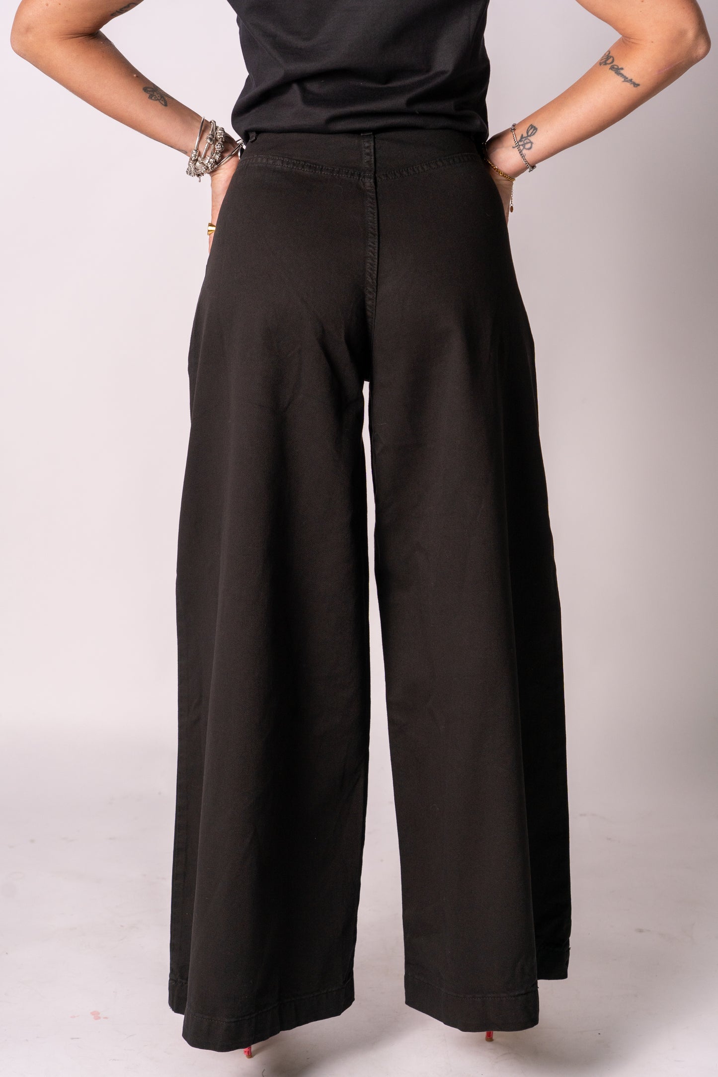 JEANS “THE BEST CRUDELIA”