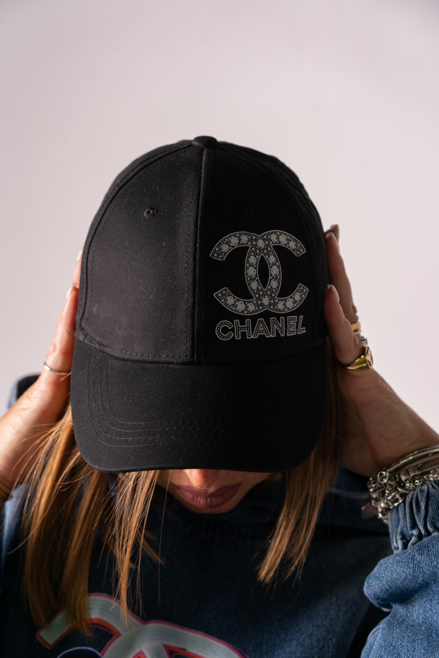 CAPPELLO C**NEL BLACK