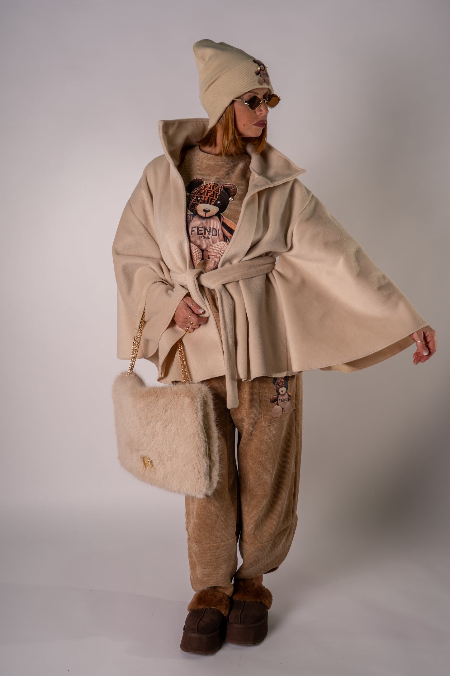 MANTELLA TEDDY FENDI CHIC!🧸