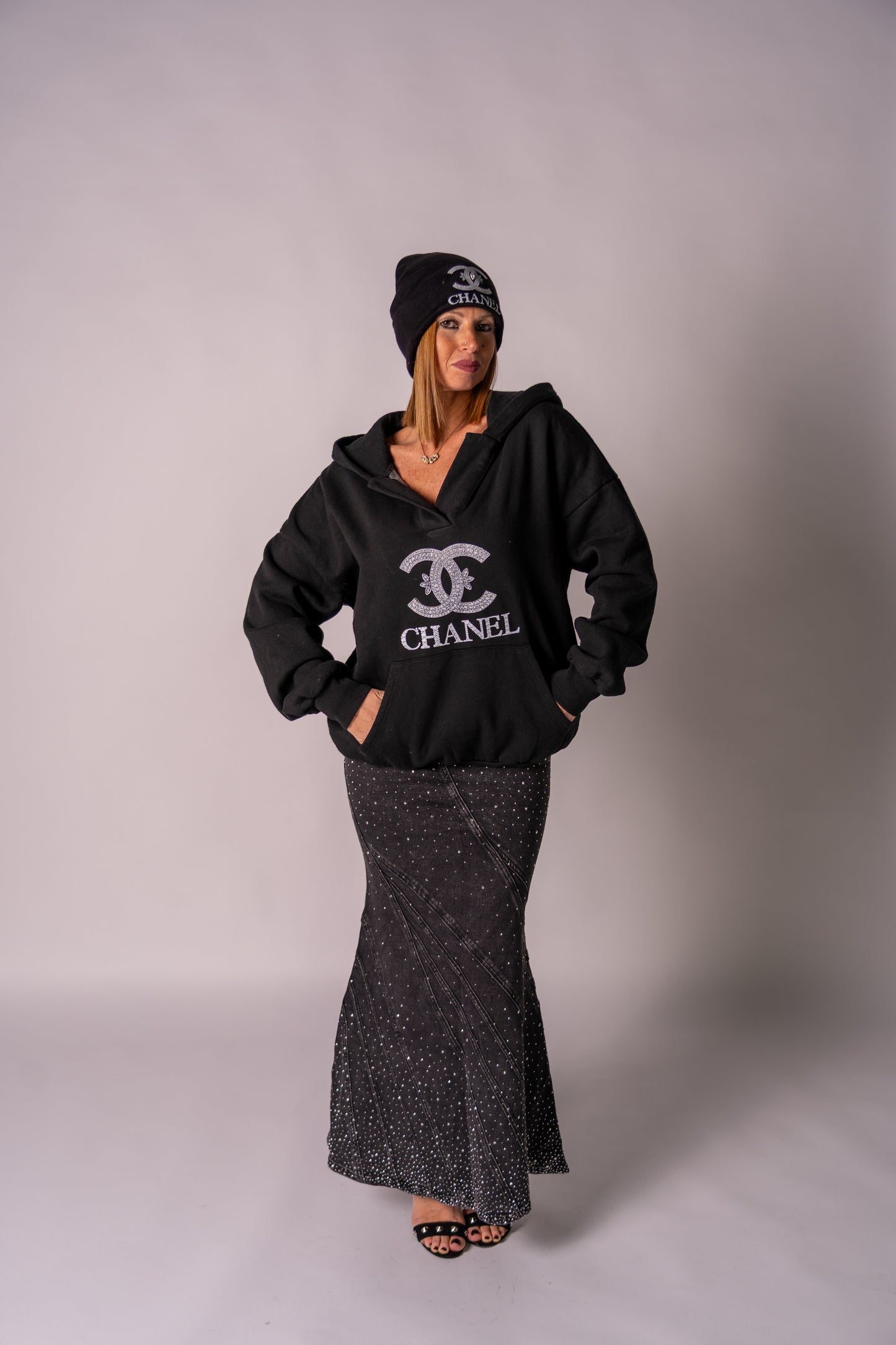 FELPONE C**NEL CHIC!