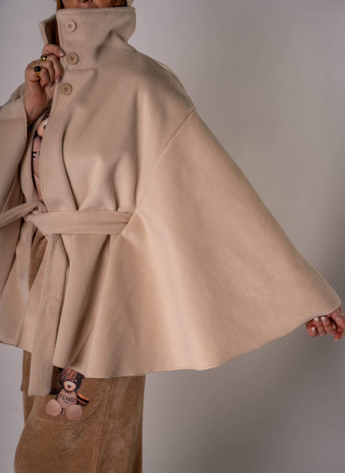MANTELLA TEDDY FENDI CHIC!🧸
