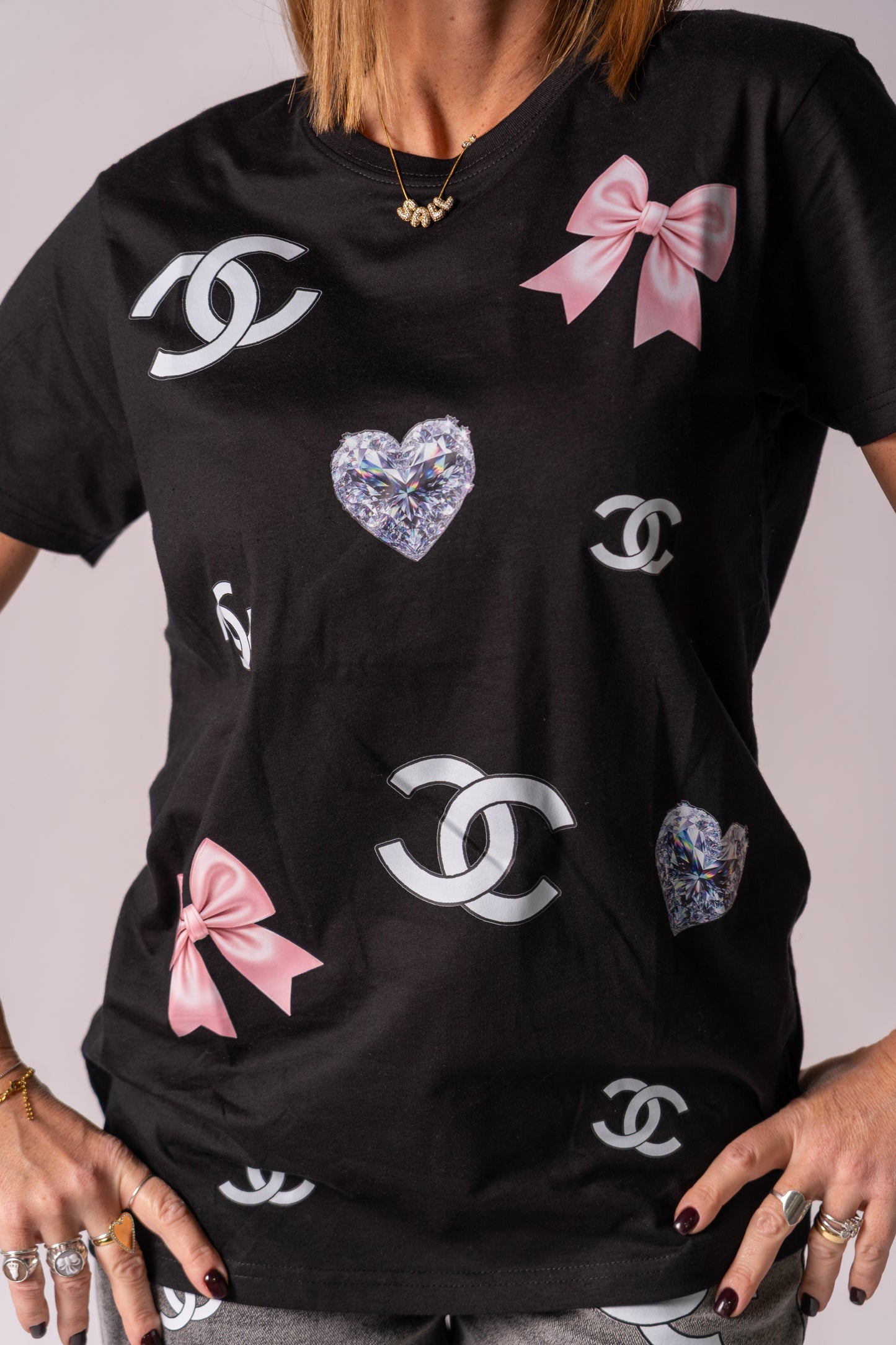 T-SHIRT FIOCCOSA 🎀 C**NEL!