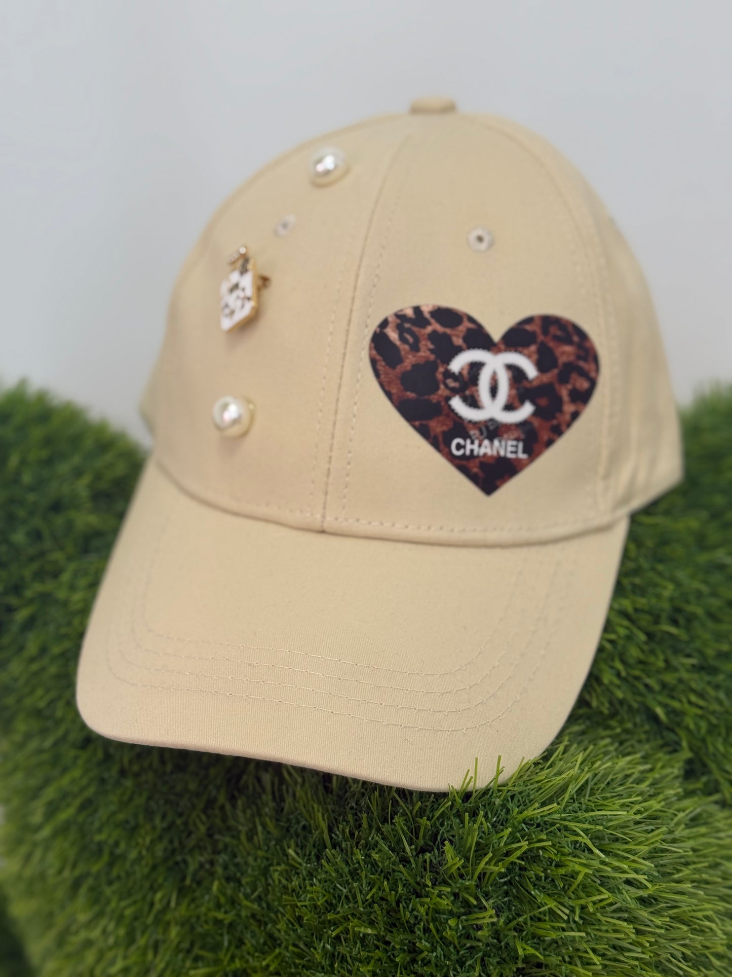 CAPPELLO ANIMALIER CHANEL!