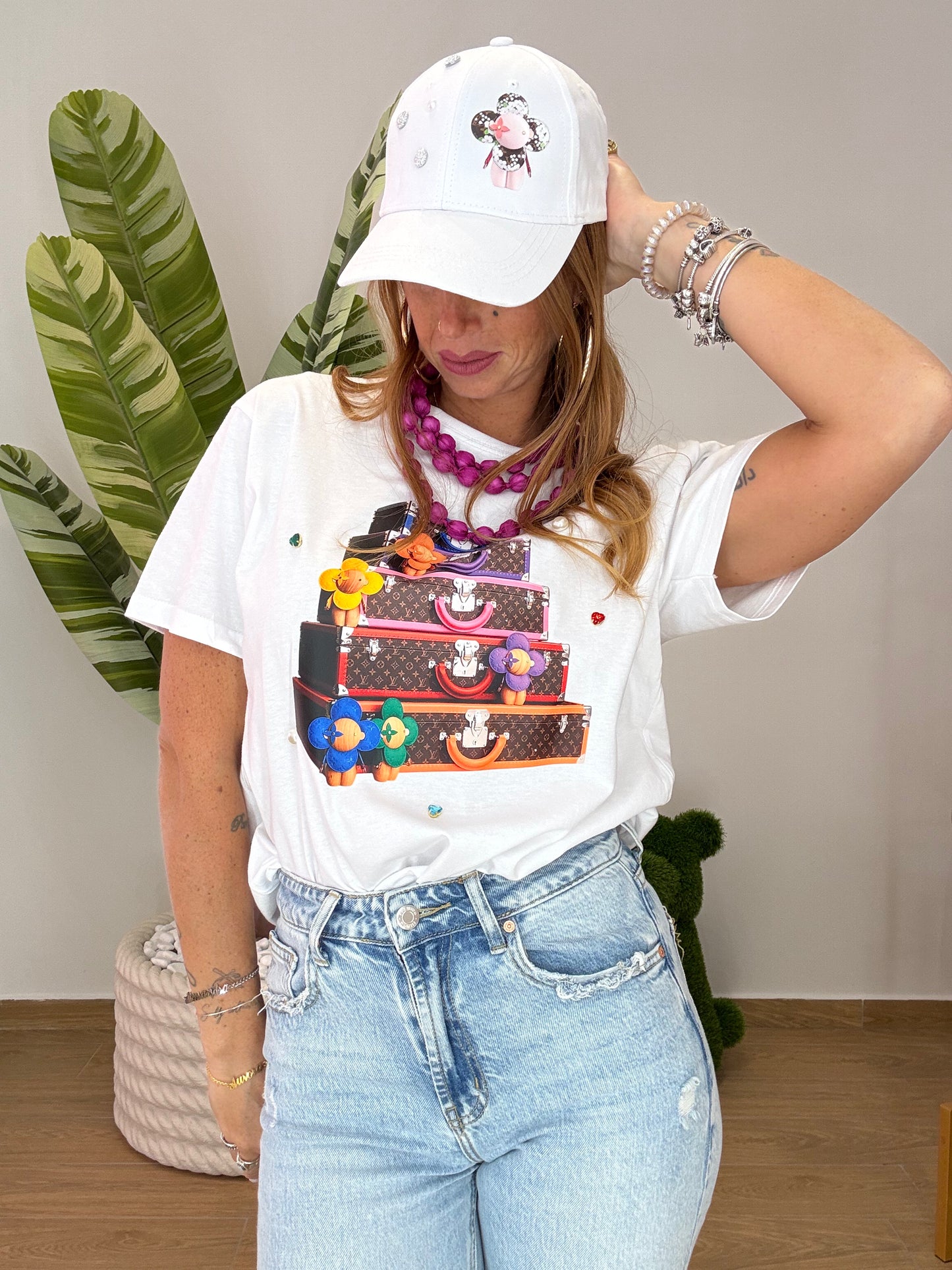 T-SHIRT TROLLEY LV!
