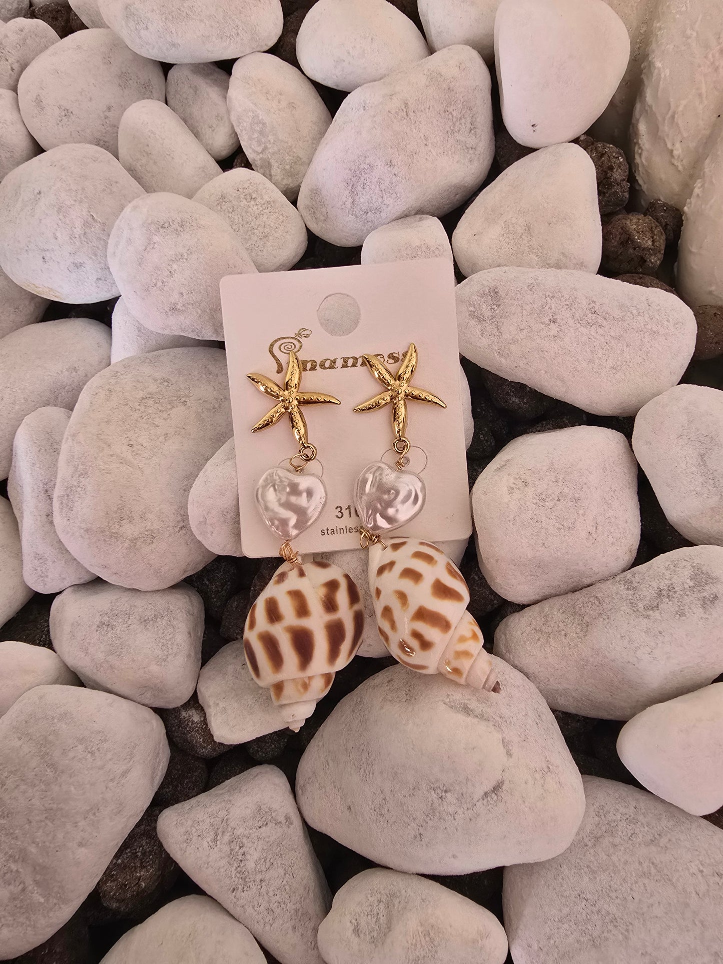 ORECCHINI GUSCIO CONCHIGLIA!