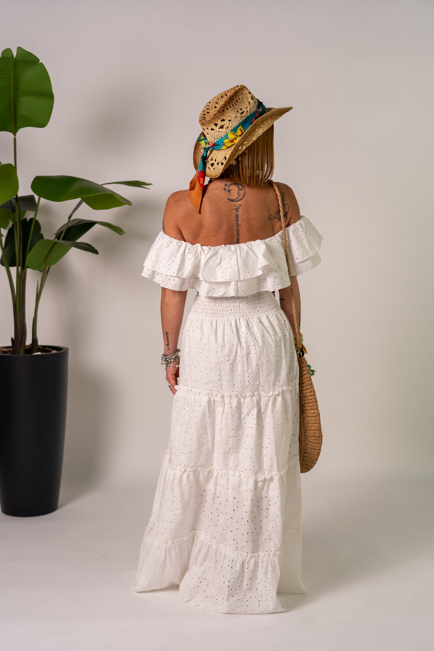 ABITO SUMMER WHITE!