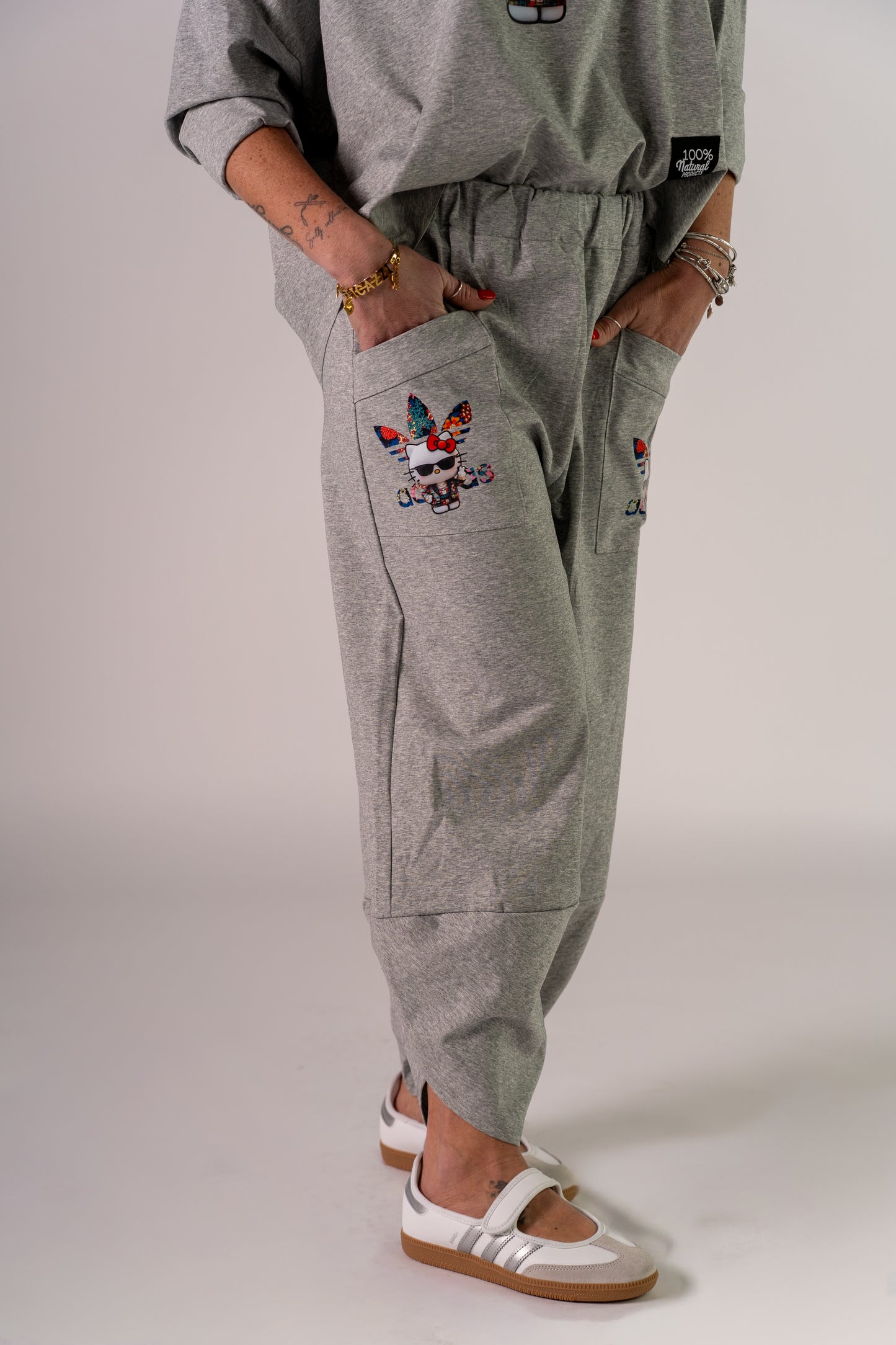 COORDINATO KITTY SUNGLASSES!