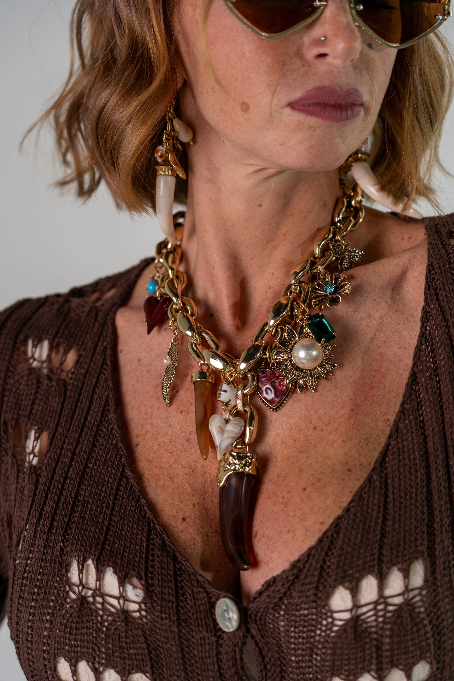 COLLANA PENDENTI CORNI, FOGLIE E CUORI!