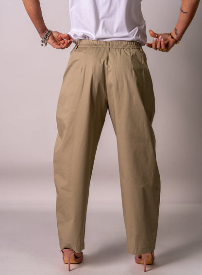 PANTALONI COMFY BEIGE!