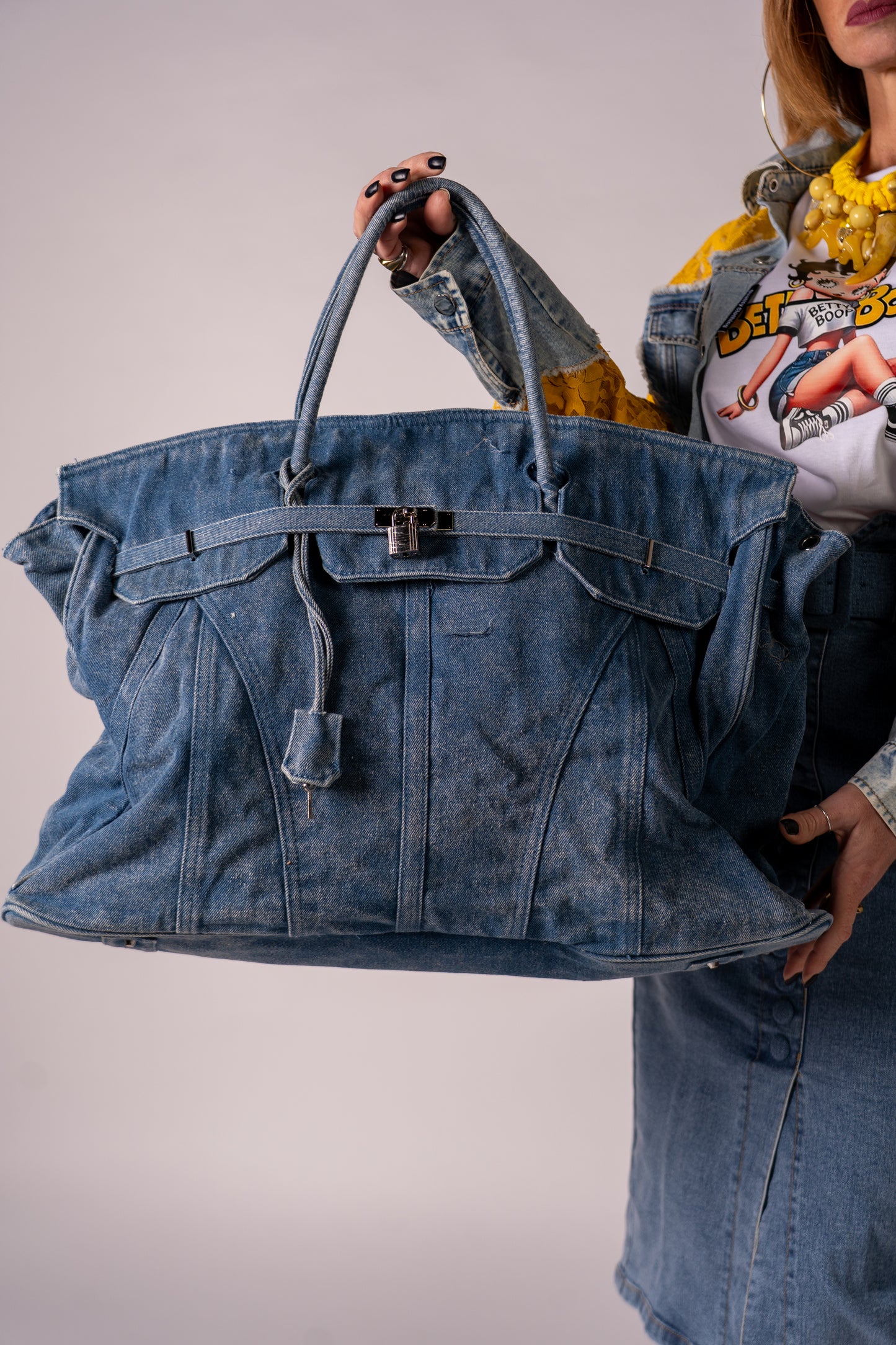 BORSA SALVAVITA DENIM!