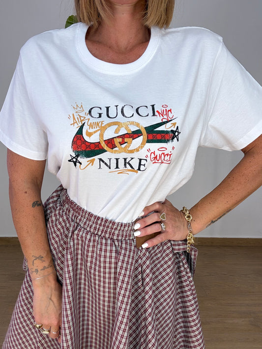 T-SHIRT LOGO GRAFFITI