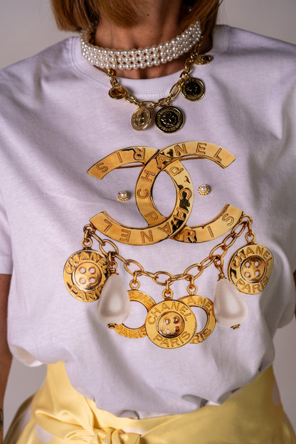 T-SHIRT C💛NEL GOLD!