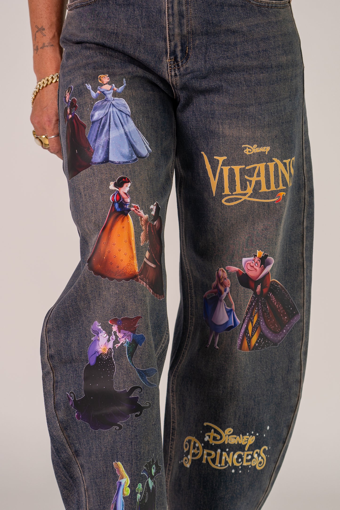 JEANS PRINCESS & VILLAINS!
