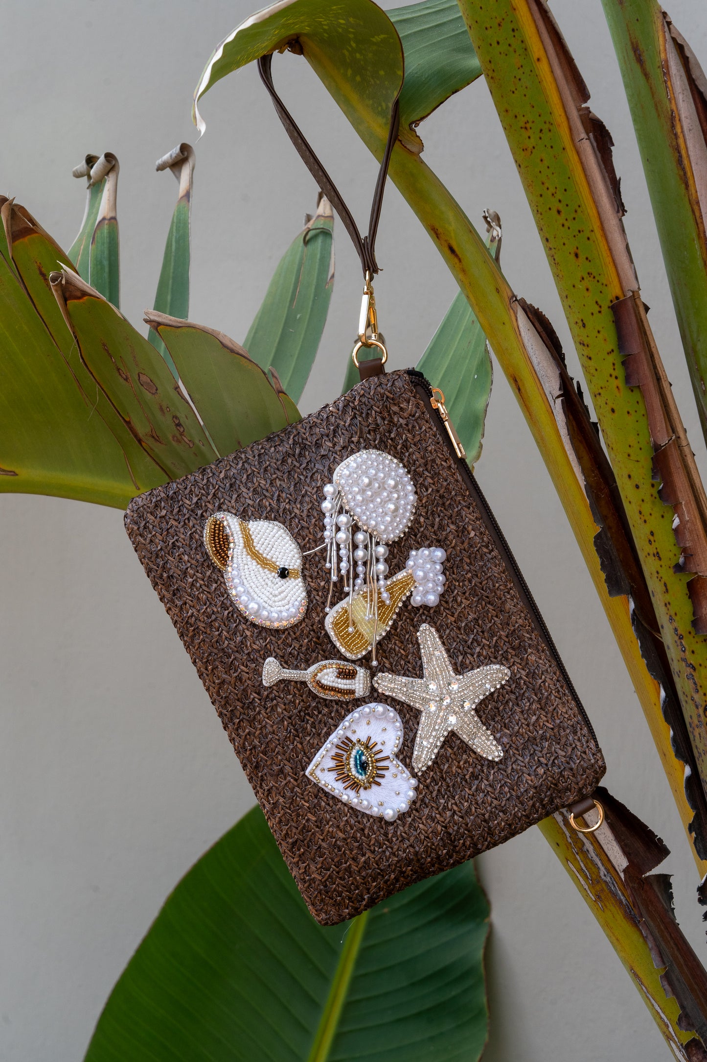 POCHETTE BROWN STELLA!