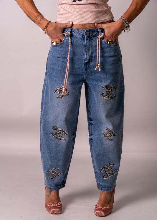 JEANS LOVE CH🖤NEL!