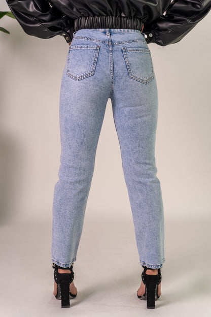 JEANS IL PIÙ BELLO C🖤NEL