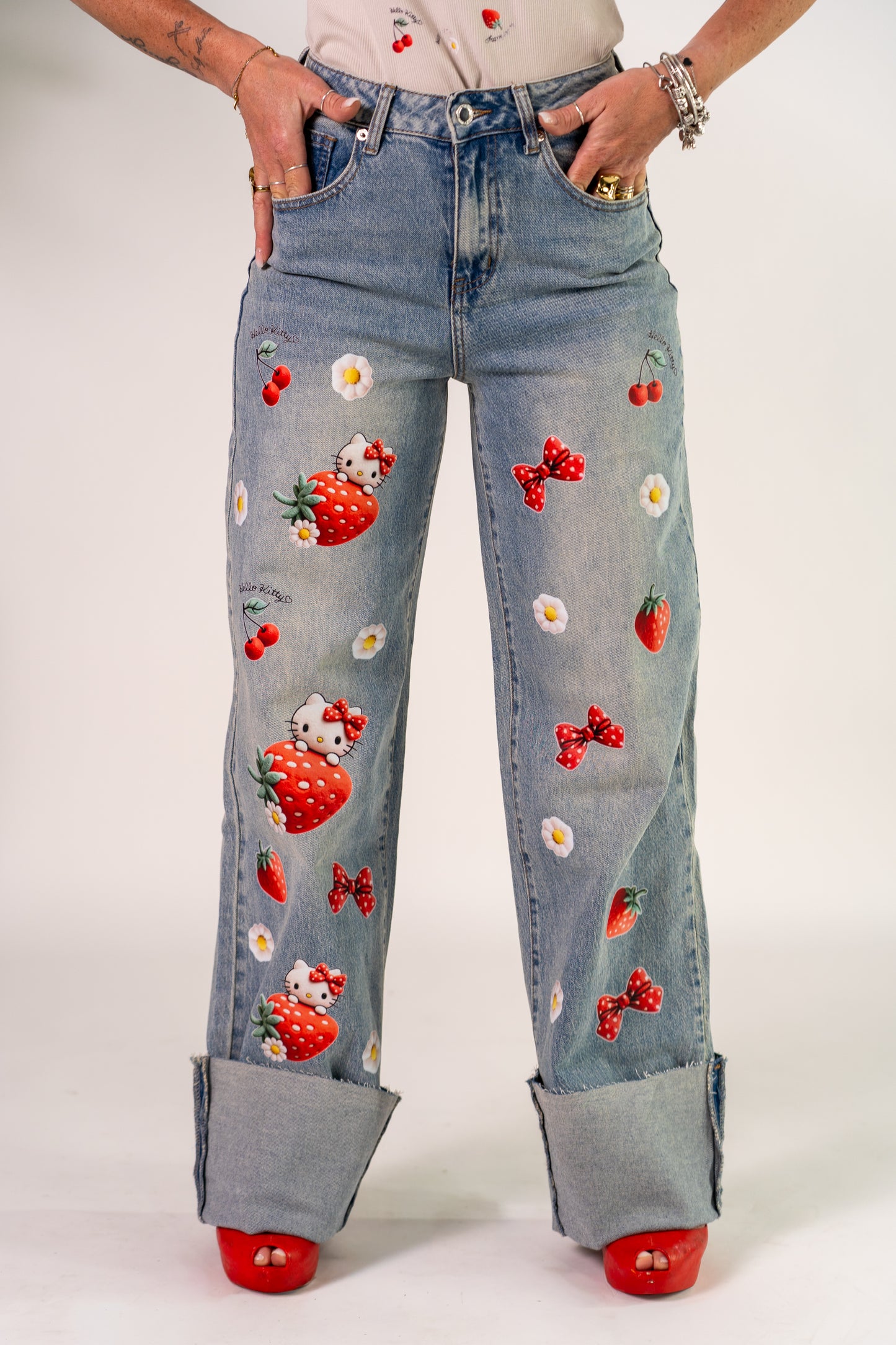 JEANS KITTY 🍒🍓!
