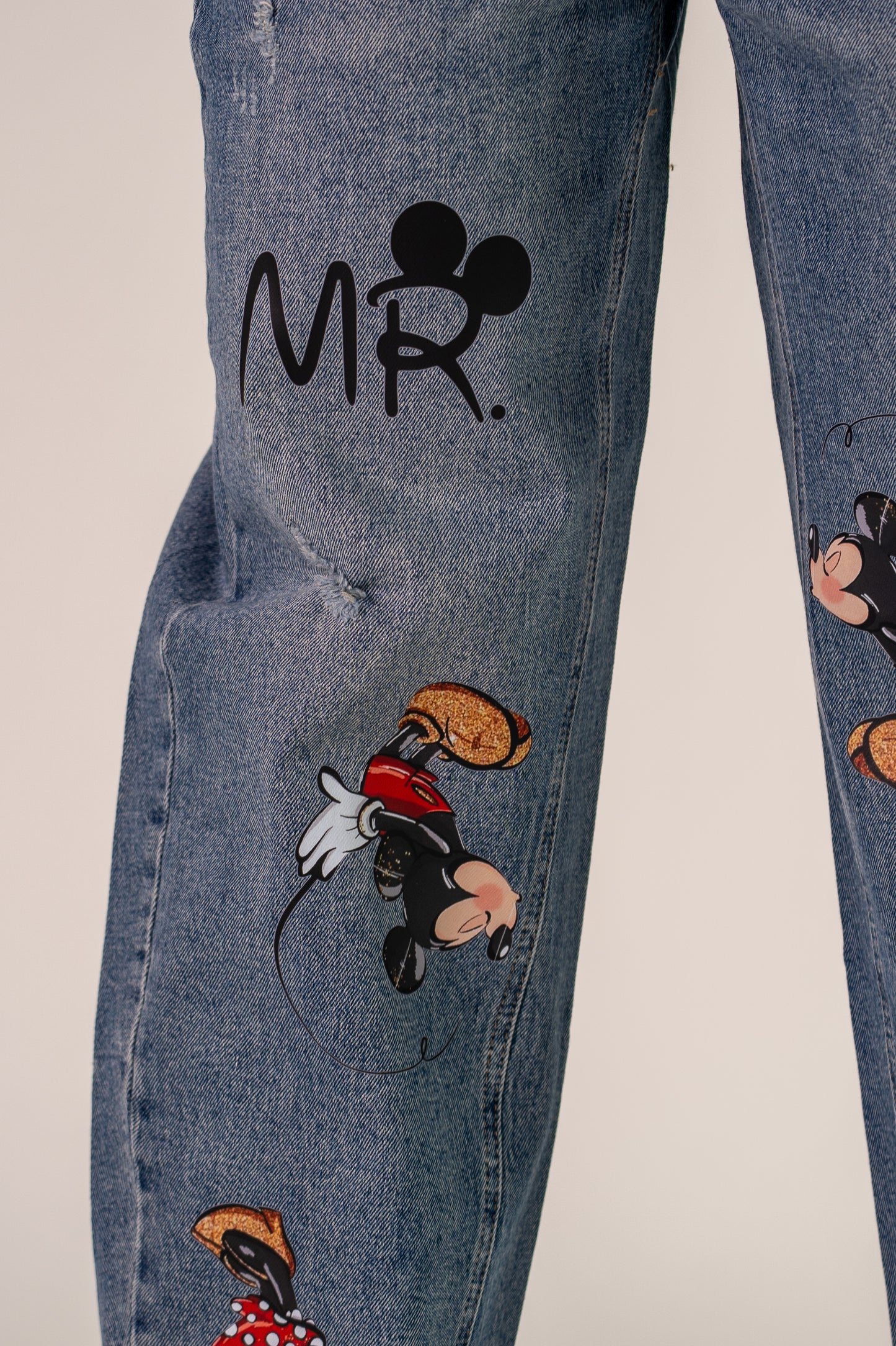 JEANS MRS.❣️MR.
