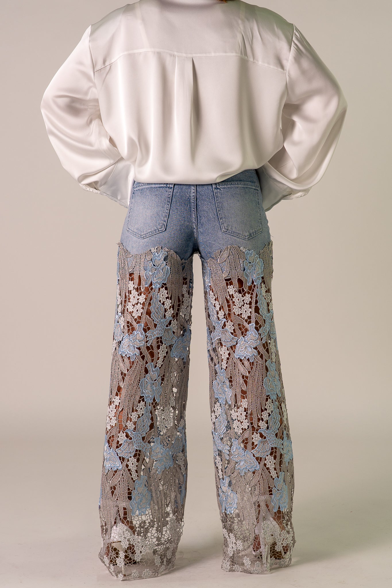 JEANS MERLETTOSO CIELO!