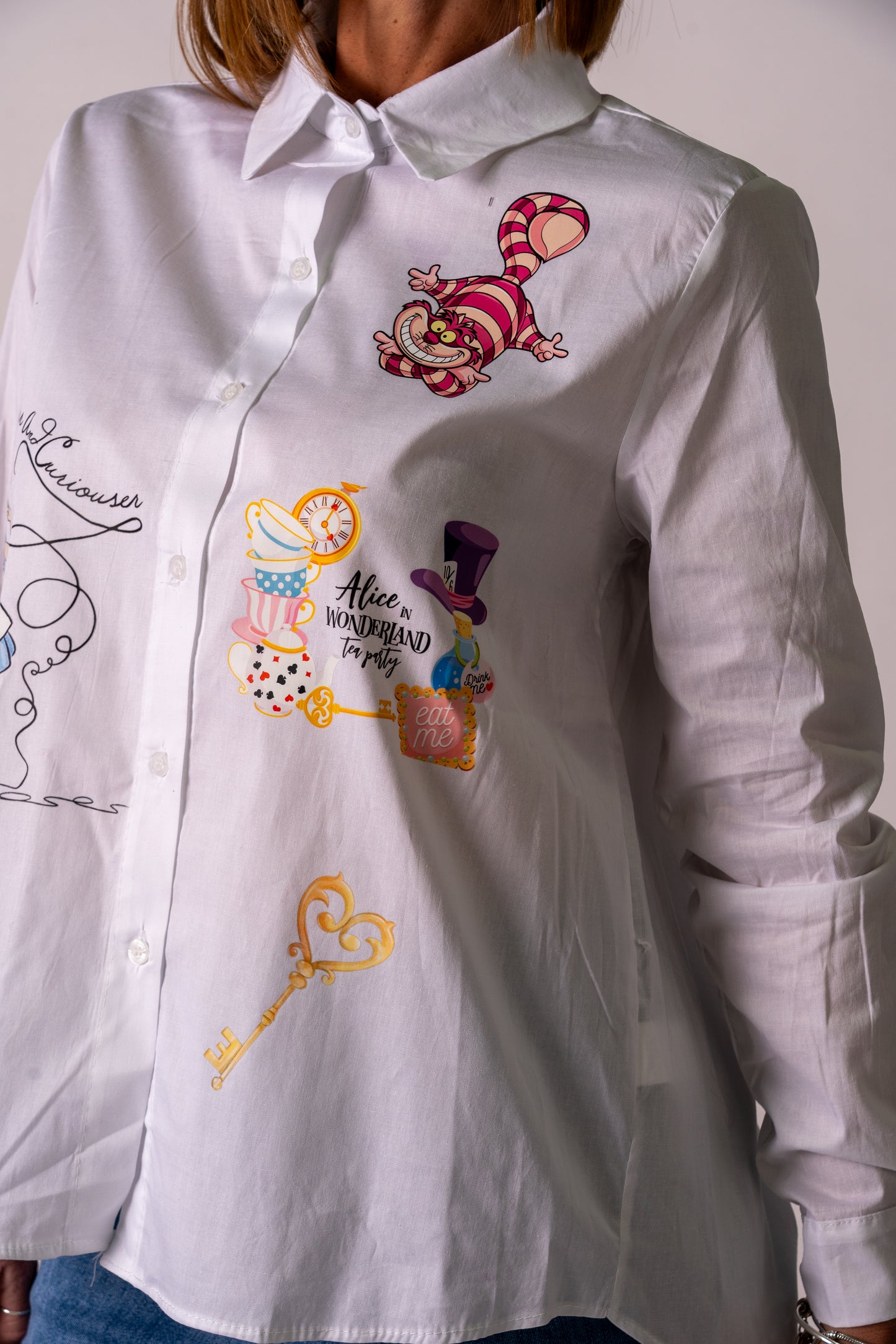 CAMICIA ALICE IN WONDERLAND!