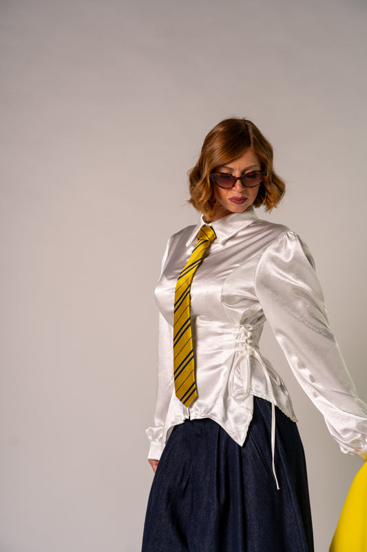 LA CAMICIA STRINGATA!