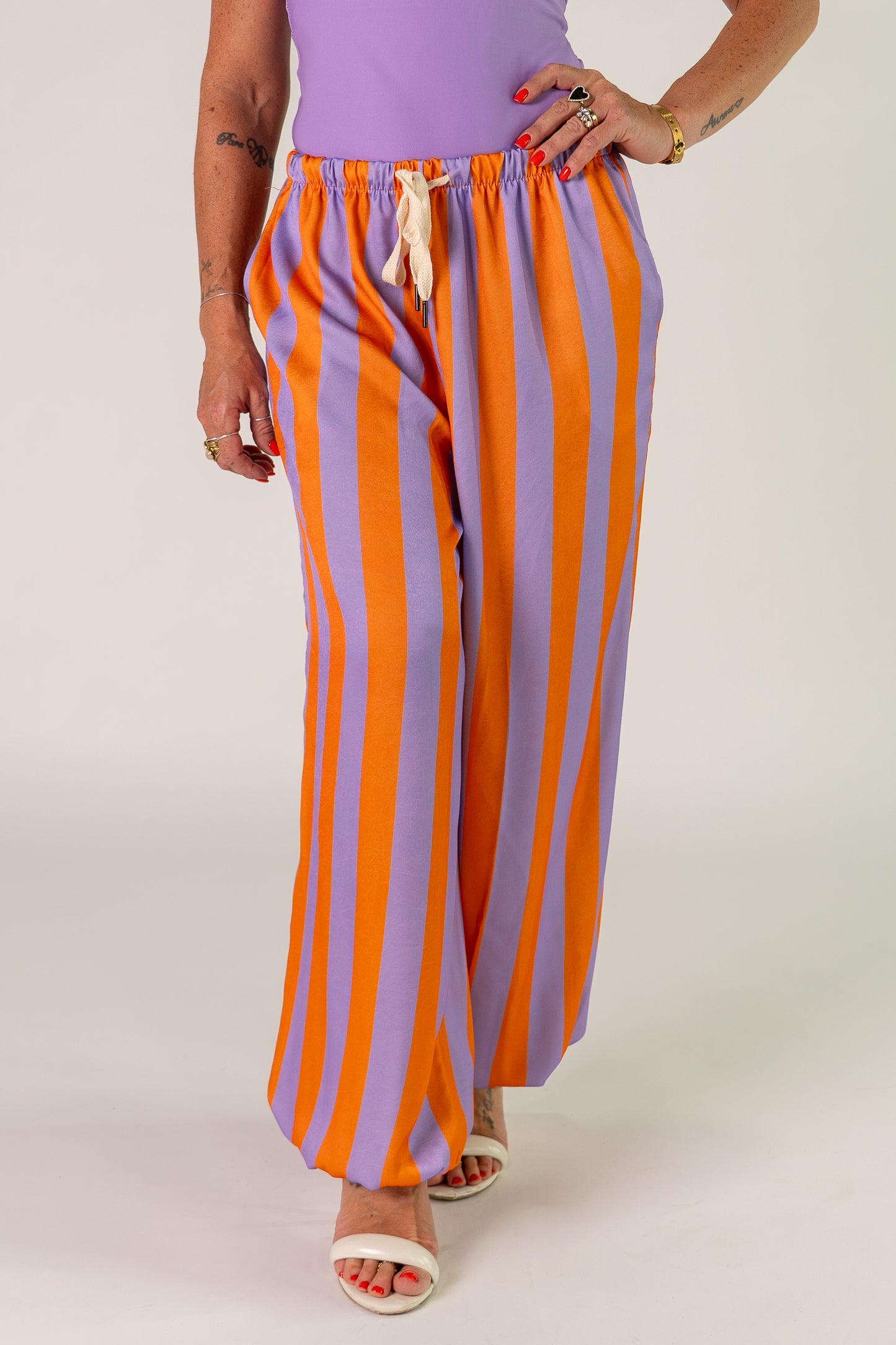 PANTALONI ORANGE VIOLET!