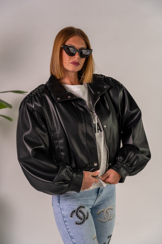 BOMBER BLACK CHIC!