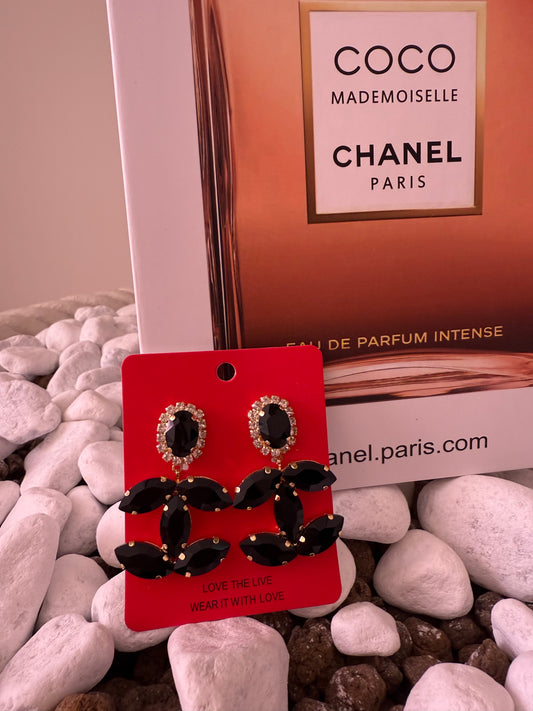 ORECCHINI BLACK CHANEL!