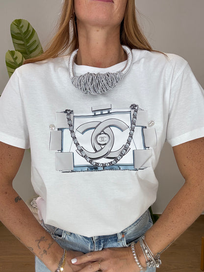 T-SHIRT SILVER BAG CHANEL!